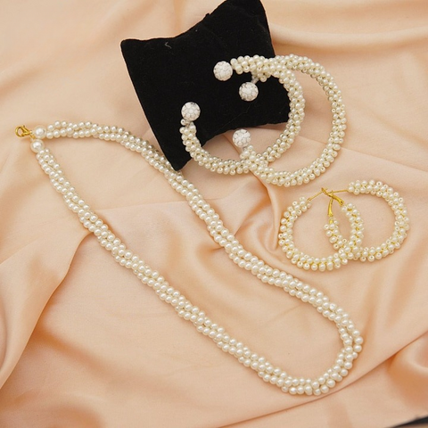 Luxury Pearl Beaded Set – Necklace & Accessories for Special Occasions
