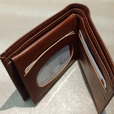 Men’s Genuine Leather Wallet | Stylish Brown Bifold with Clasp & 6 Card Slots